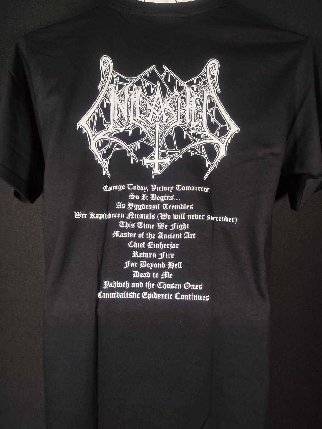 Playera Manga Corta UNLEASHED As Yggdrasil Trembles M